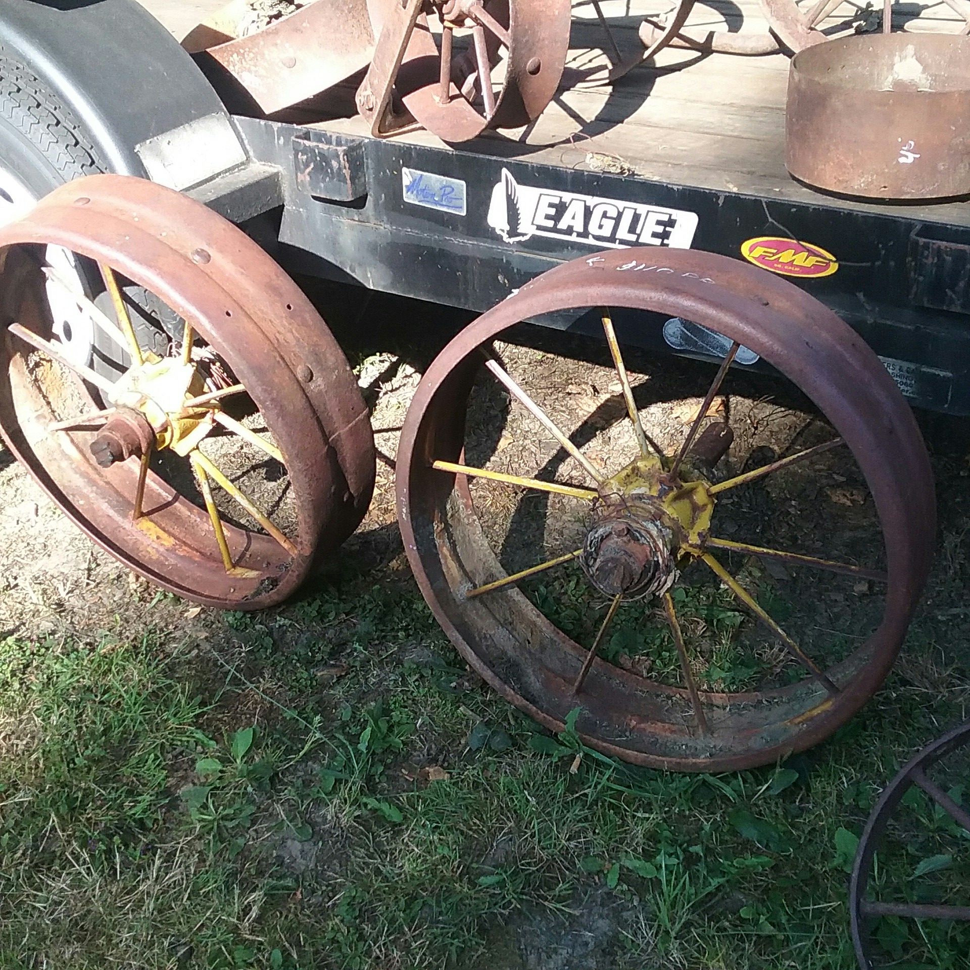 Steel farm / tractor wheels