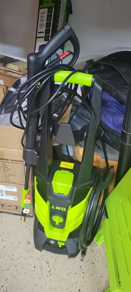 Pressure Washer