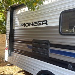 RV/travel Trailer 