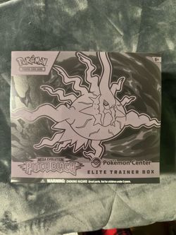Pokémon Pitch Black Pokémon Center Elite Trainer Box