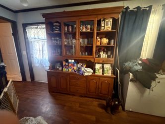 Large Hutch