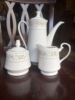 Spring tea set