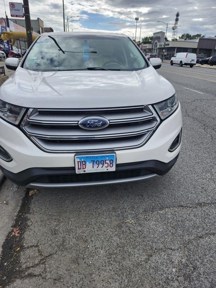 2017 Ford Edge