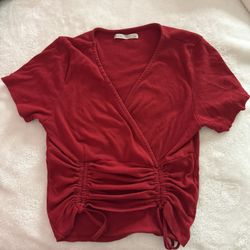 No Boundaries juniors red ruched crop top