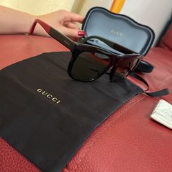 Brand New Authentic Gucci Sunglasses With Case 
