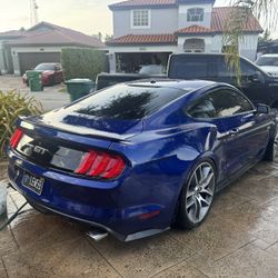 2016 Mustang GT premium 