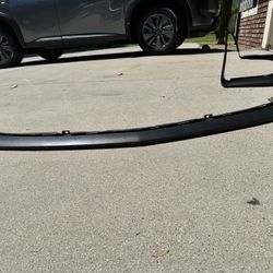 Dodge Challenger Spoiler