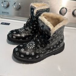 The Most Comfortable Ever Stylish Winter Boots Size 8.5 Men Or Women Also 10 Unisex