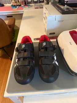 Peloton unisex shoes