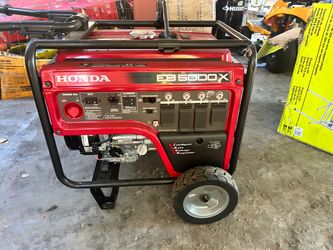 Honda EB5000 Generator with CO-MINDER 5000 Watt Portable Industri