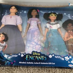 Brand New! Disney Encanto Family Pack