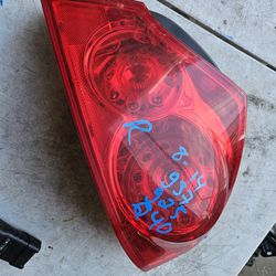 Infiniti g37 g25 right tail light oem