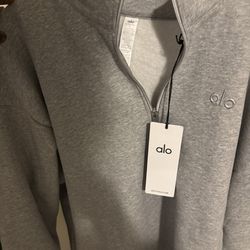 Grey Alo Quarter Zip – Size Medium (Brand New)