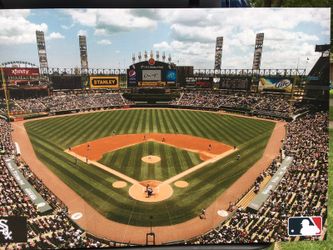 Chicago white Sox canvas 2 ft. x 3 ft. Picture of the stadium game day