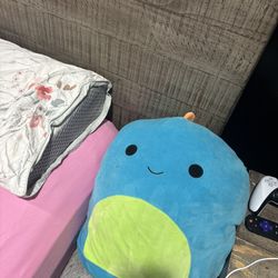 Dino Squishy 