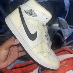 Jordan 1 Coconut Milk 