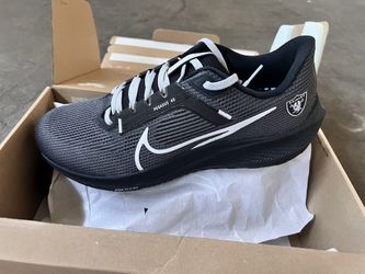 Men Nike Raider Shows 