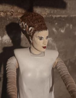 Bride of Frankenstein vinyl model