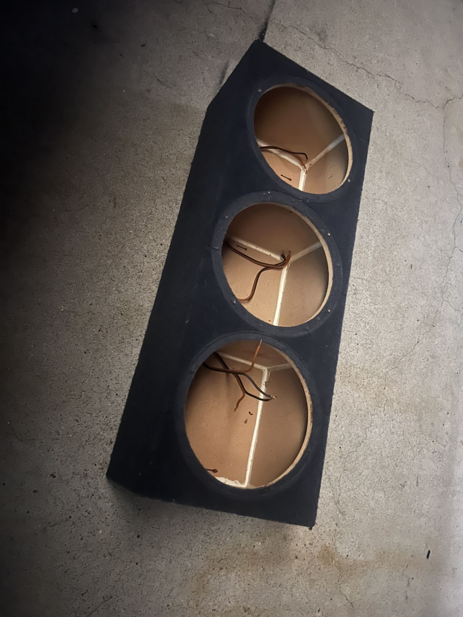 ($100 Firm) 3/12s Sub Box