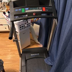 Weslo Cadence G40 Beginner Treadmill for Sale in New Iberia LA OfferUp