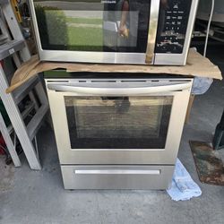Frigidaire Range And Microwave  Stainless Steel 
