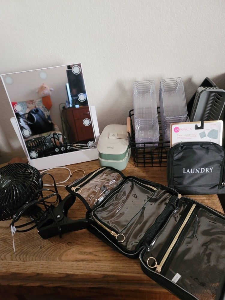 Dorm Room or Apartment Essentials-LOT