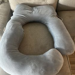 Pregnancy Pillow