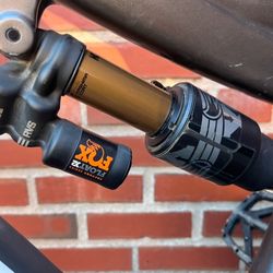 fox float x2 8.5x2.5