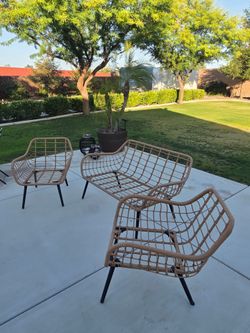 3 Piece Patio Set. Used, in very good condition. 

It includes 
1 Love Seat 
2 Chairs 

$250