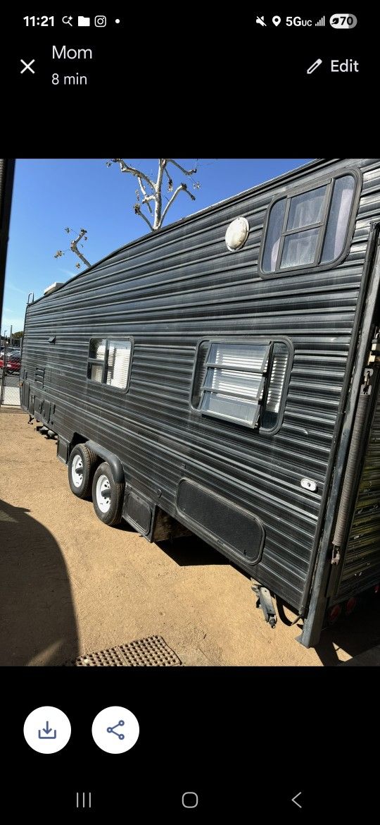 Livin In Rv /Toy Hauler