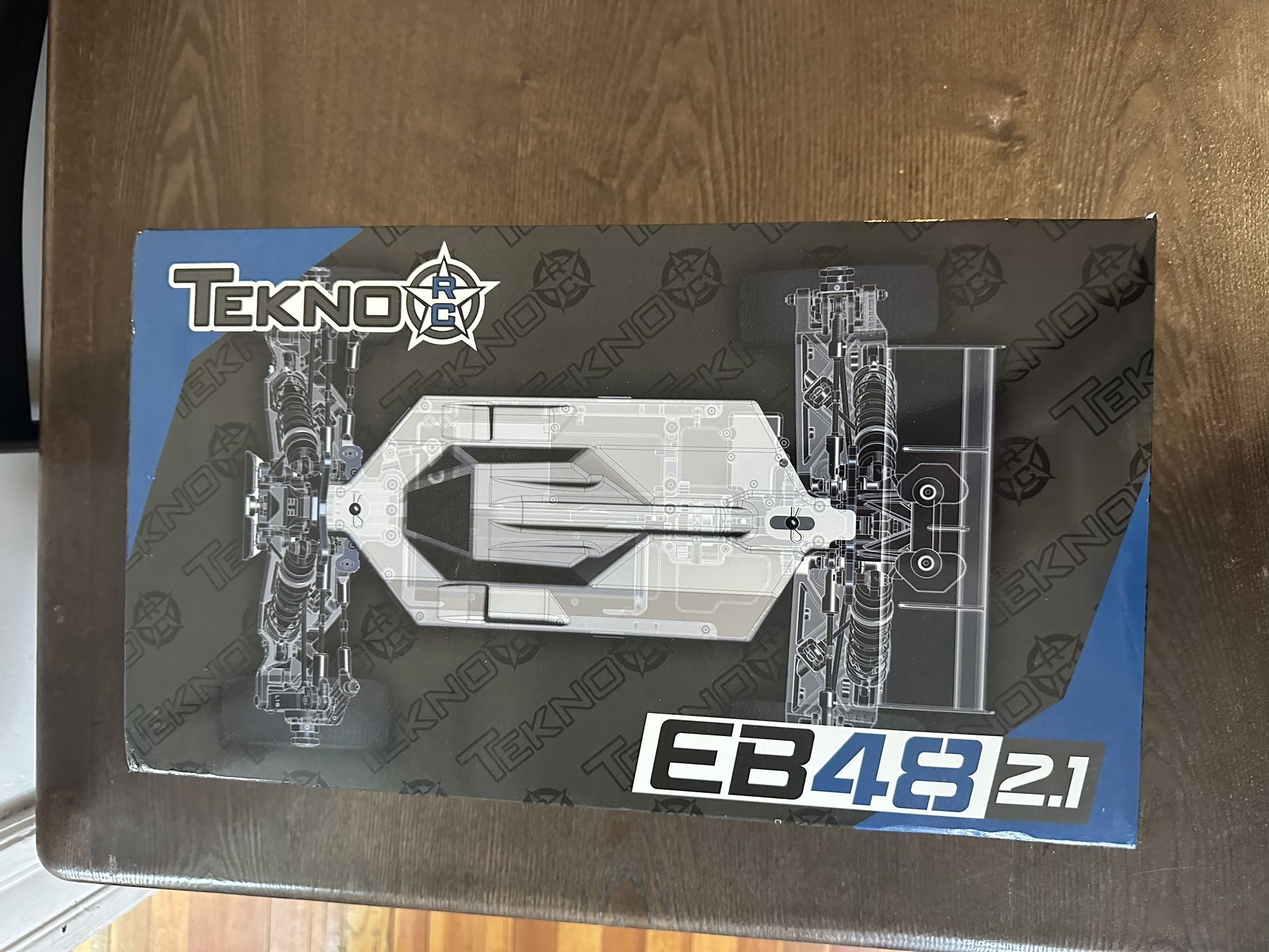 Tekno EB4832.1