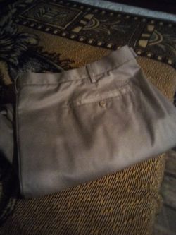 Men's Pants Beige Izod Size 54x29