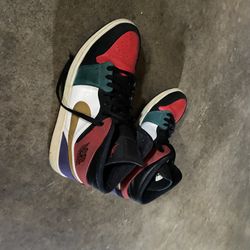 AIR JORDAN 1s 