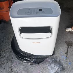 8,000 Btu Ocean Breeze Floor Air Conditioner 