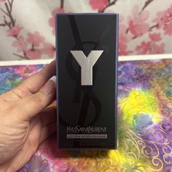 YseSaintLauren