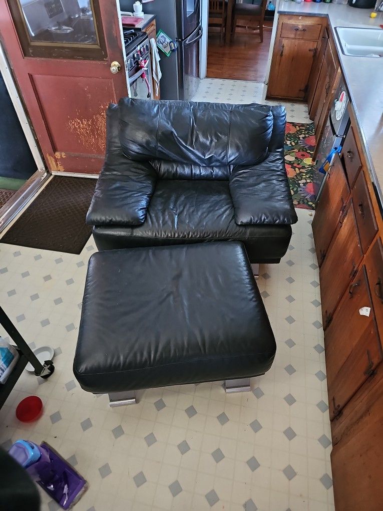 Free Armchair couch and ottoman