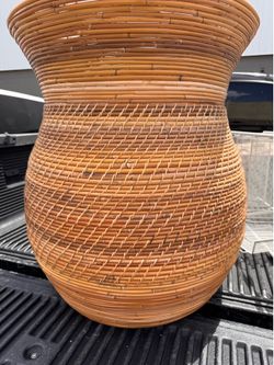 CB2 Large Rattan basket , home decoration ,planter