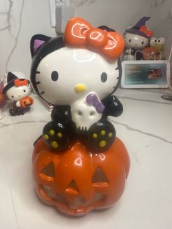 Hello Kitty Halloween Ceramic Pumpkin Figurine