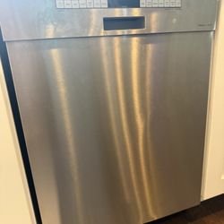 Bosch Silence Plus 46 dBA Dishwasher 