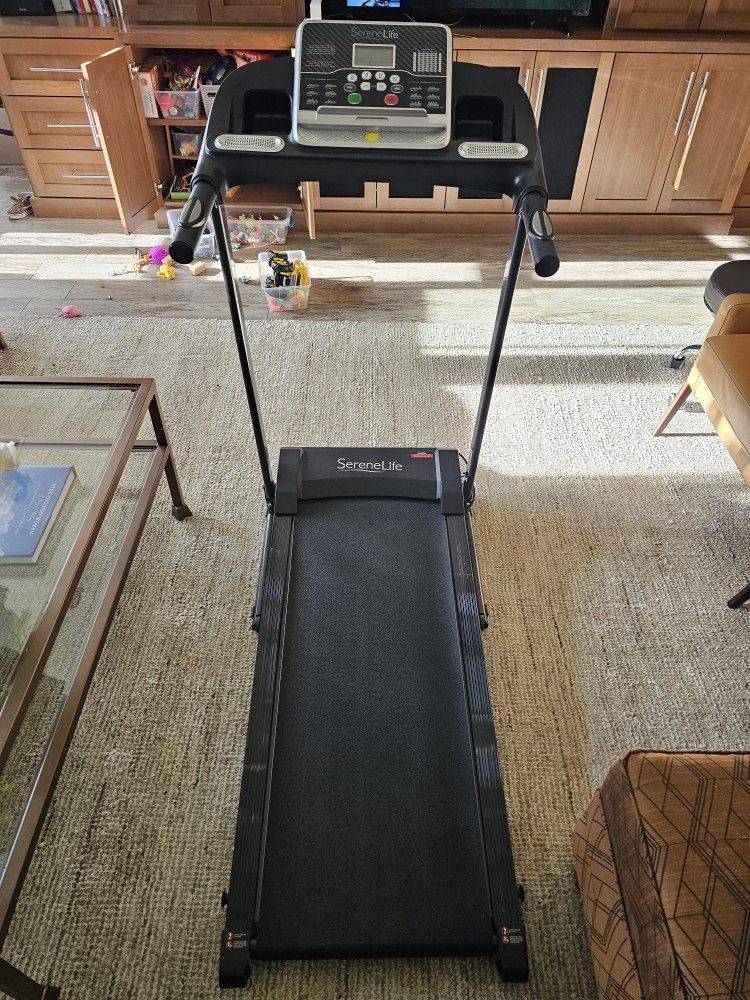Treadmill: Dynamic Speed SLFTRD26 BT $250