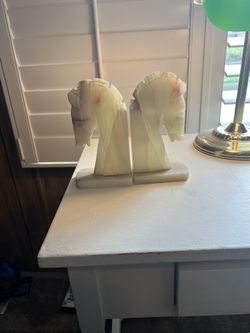 Marble Hand-carved Horse Head Bookends 