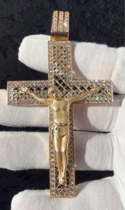 14k Gold Pendant