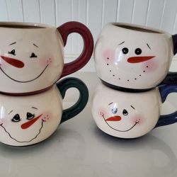 Cups Set 4 Snowman /Christmas/ceramics