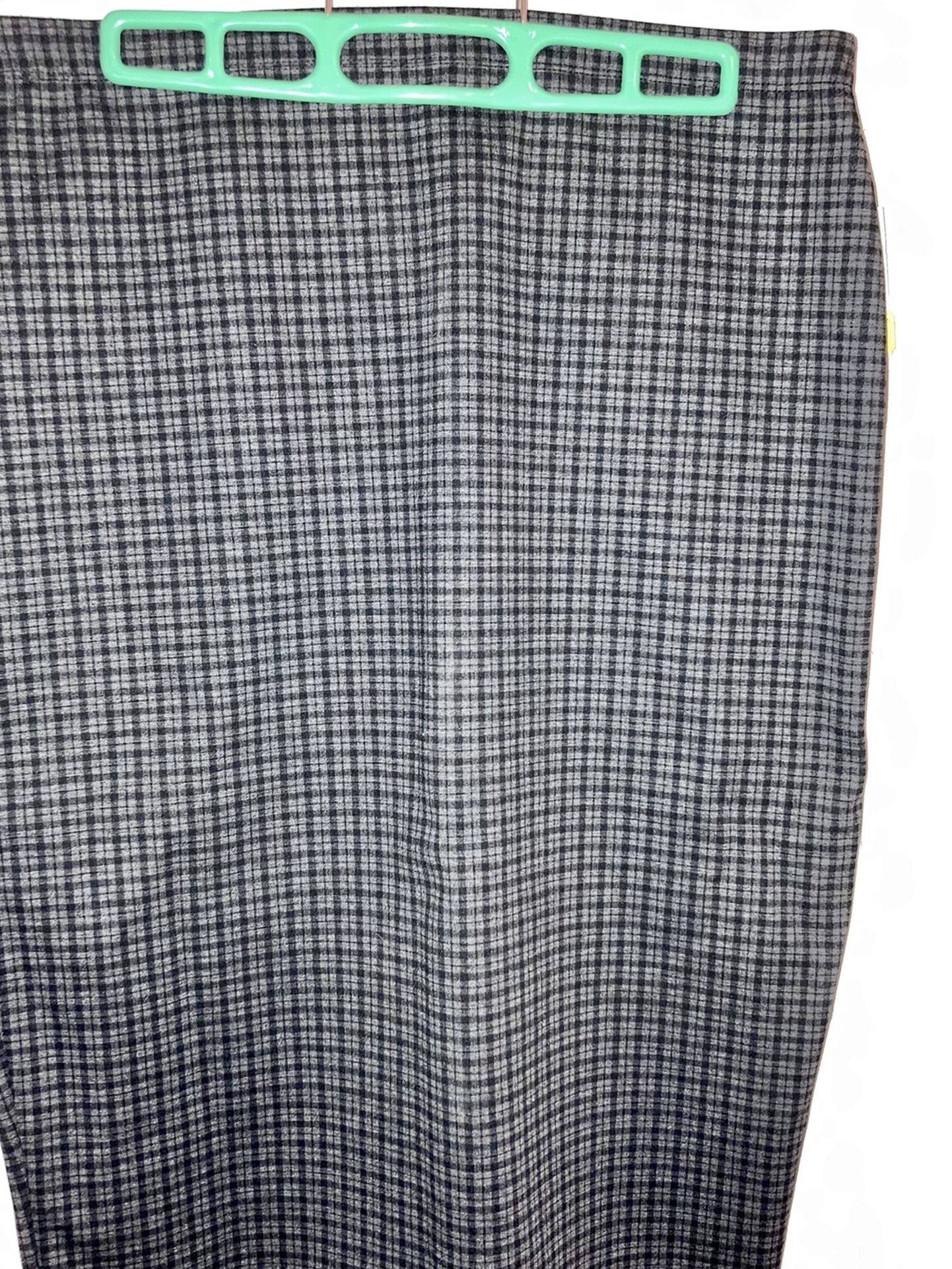 NWT: Max Studio Pencil Skirt, Dark Gray With Checks