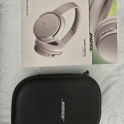 BOSE Quiet Comfort HEADPHONES 