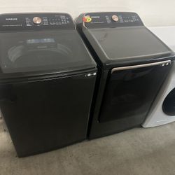 Samsung Washer And Electric Dryer Set