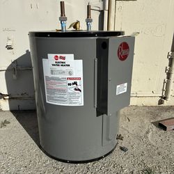 Commercial Electric 28 Gallon Water Heater