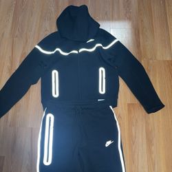 Nike Tracksuit Black