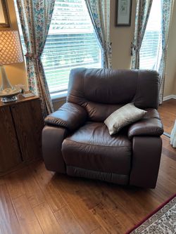 Recliner, Rocker chair
