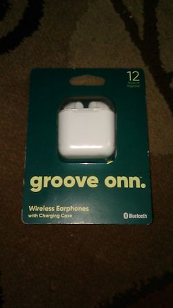 Groove Onn. Wireless Bluetooth ear buds asking 25.00$ or best offer